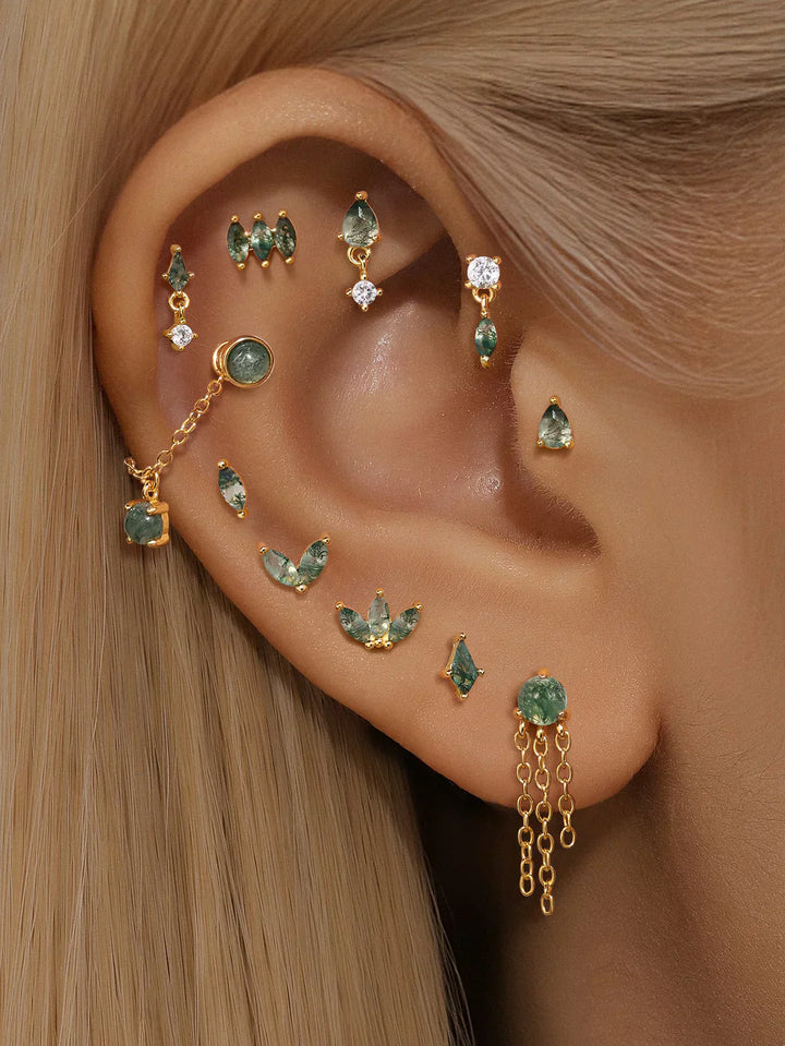 Sophie-Marie – Zarte goldene Ohrringe mit Bewegung.