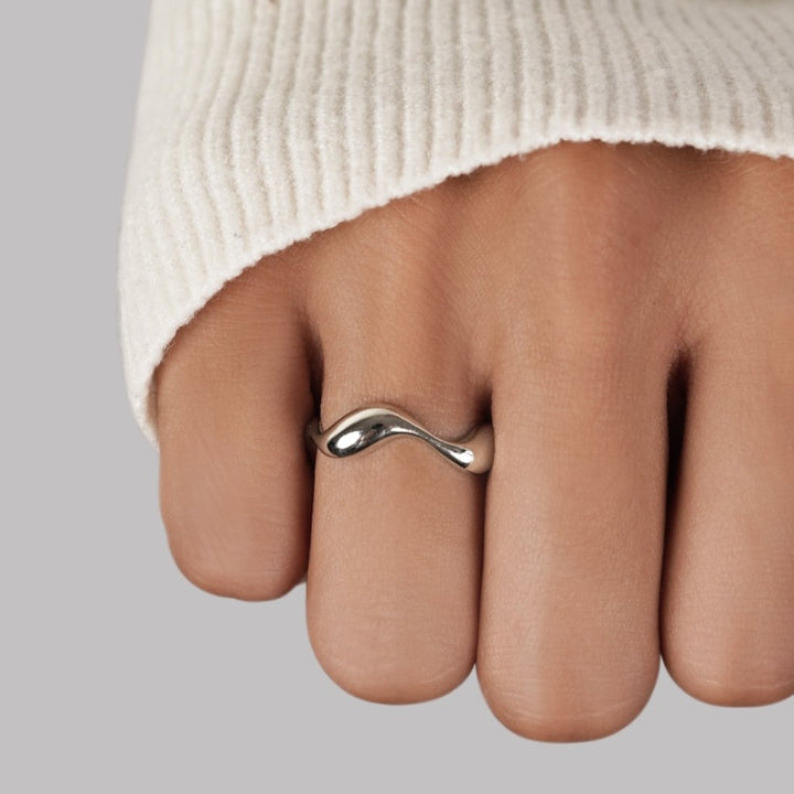 Wellen - Minimalistischer Ring