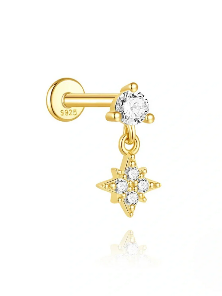 Irina – Goldene Ohrringe mit strukturierter Silhouette.