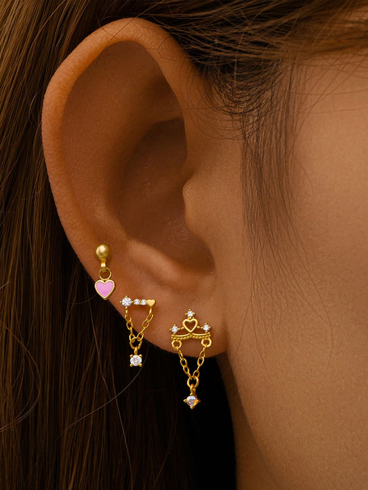 Helena – Goldene Ohrringe mit zarter Silhouette