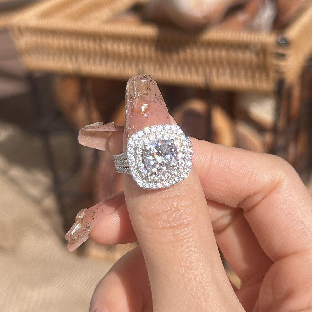 Frieda – Solitärring mit rundem Stein