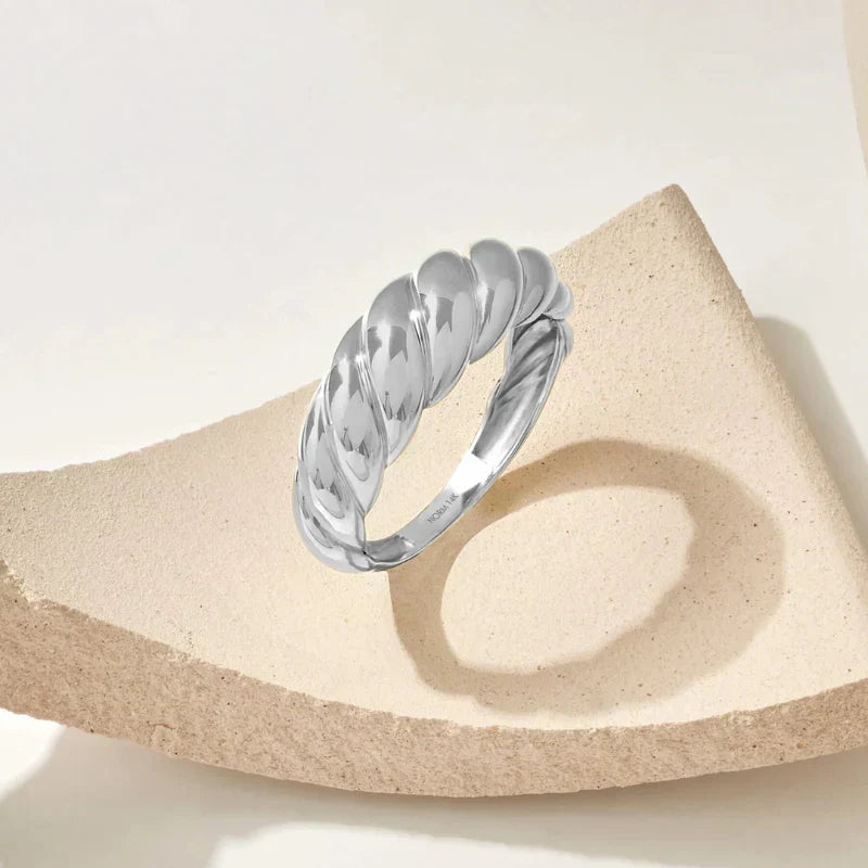 Ring mit Croissant