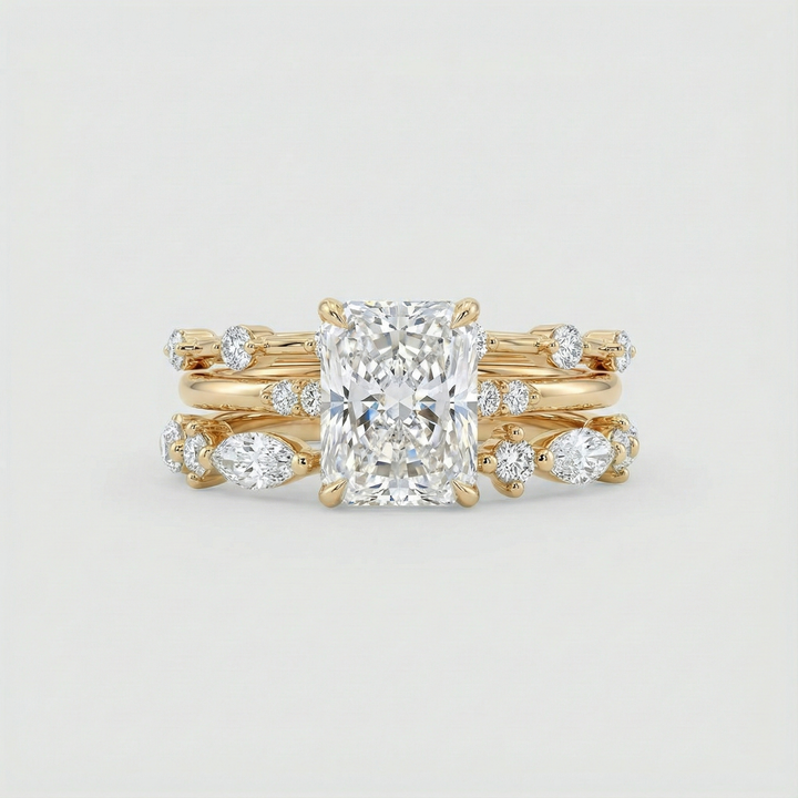 Nora – Diamantring im geschichteten Design.